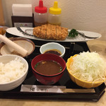 やわらかとんかつ 幸せや - 