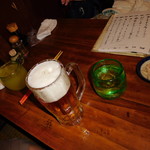 じんじん - 左からシークワサージュース、オリオンビール、泡盛