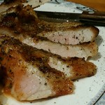 ビストロ シン 2 - 豚トロスパイス焼き