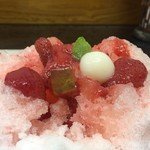 うちやま - 自家製苺シロップかき氷