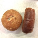 72380387 - マロンフランス 230円(税込)
                      ブリオッシュクリームパン 250円(税込)