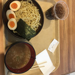 Eat it! - 煮玉子つけ麺 with コーラ