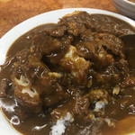 大金 - カツカレーは甘めで美味しい