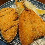 魚活撰豚 とんかつ 二代目 星将 - ロース130ｇ+アジフライ