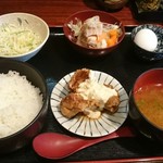 ふくの鳥 - 週替わり定食(チキン南蛮と豚のゆず胡椒煮)