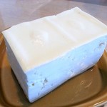 石川豆腐店 - 木綿豆腐　150円