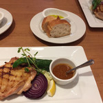 オールデイダイニング カルイザワグリル - 信州産ハーブ鶏のグリル