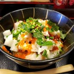 北かつまぐろ屋 - ばくだん丼　1000円