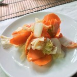 Secret Garden - お通し的なベトナム風キムチは辛さより酸味を感じるさっぱり系