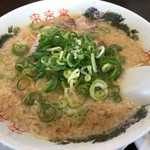 来来亭 - 餃子定食のこってりラーメン ¥840
            ・麺が伸びやすいので早く食べるべし。