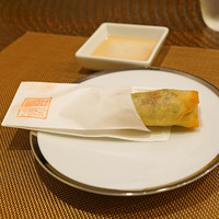 レンゲ - 知多半島 活鱧と梅肉と大葉の春巻き　煎り酒で