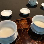 茶禅華 - 杏仁豆腐　二つの温度で