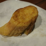 SANA - 「フレンチトースト」（100円）。