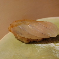 鮨 なかがわ - まこ鰈、肝入り