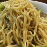 関越ラーメン 仙龍 - 中太縮れ麺
