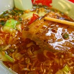 ラーメン山岡家 - 期間限定：旨辛スタミナラーメン、炙り厚切りチャーシュー