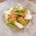 創作イタリアン Gemelli - 特製桃と生ハムの冷製フェデリーニ