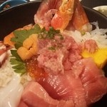 海鮮どんぶり亭 - スペシャル海鮮丼up