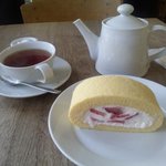 Sacra Cafe. - いちごロール