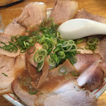 桃花春 - チャーシュー麺