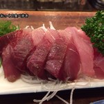 魚三酒場 - いなだ刺身（サービス品）