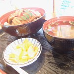 くつろぎ亭ひこべえ  - うなぎ丼