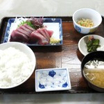 斎太郎食堂 - 震災前のカツオの刺身定食