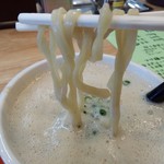 おいらのらーめん ピノキオ - 平打ち中太麺