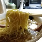 中華そば 橙屋 - 麺リフト