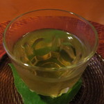 比良山荘 - どくだみ茶