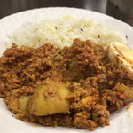 コチン ニヴァース - 