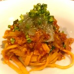 ボッテガ - 仔ウサギオマールと白イカ、メカジキ、生シラスのトマトパスタ