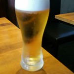 sangenchayahamba-ga-kurabufuro-mutentennoerudoraibu - キリン一番搾り　生ビール　500円。キンキン冷えた生ビールはハンバーガーに合います。