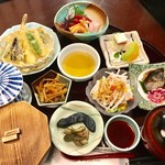 汐彩 - 親友が頼んだ「汐彩膳」°˖✧◝(⁰▿⁰)◜✧˖°