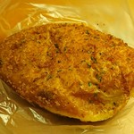 くりー夢 - 料理写真:千屋牛カレーパン(200円)