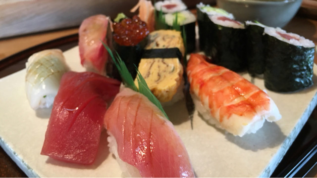 常鮨 - 安積永盛（寿司）