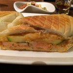 ブルーノート東京 - ハム、チーズに辛味を加えて