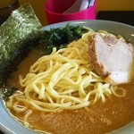 家系ラーメン ジェット家 - 