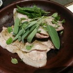 結わえる 本店 - 豚肉の香草焼き