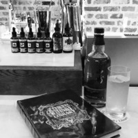 TOKYO Whisky Library - 