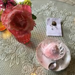 RuzeVilla - 薔薇のアイスクリーム