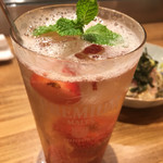 やさい串巻き なるとや - レセプションゴロゴロいちごのチューハイなんて〜|(￣3￣)|