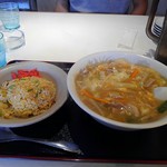 食楽亭 - ちゃんぽん麺+半炒飯