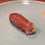 うを徳 - 気仙沼 鰹 藁焼き（握り）