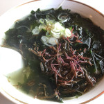 マルカンビル大食堂 - 「ワカメラーメン｣