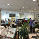 マルカンビル大食堂 - １階フロア