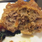 コルテロ - 和牛挽き肉のコロッケ 断面
