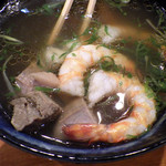 ラーメン 坊也哲 - サイマキ塩つけ麺（つけ汁のアップ）