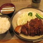 味のとんかつ 丸一 - 上ロースカツ定食