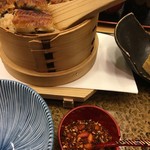 日本橋 伊勢定 本店 - 辛味は自家製の美味しさあり